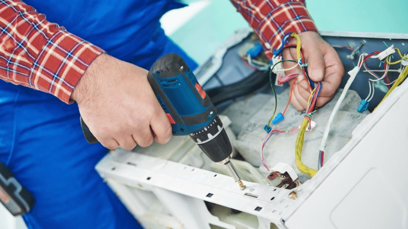 Yunusemre Baxi Baxi çamaşır makinesi kart tamiri – Su almama arızası orijinal parça ile giderildi. - Teknik servis örneği